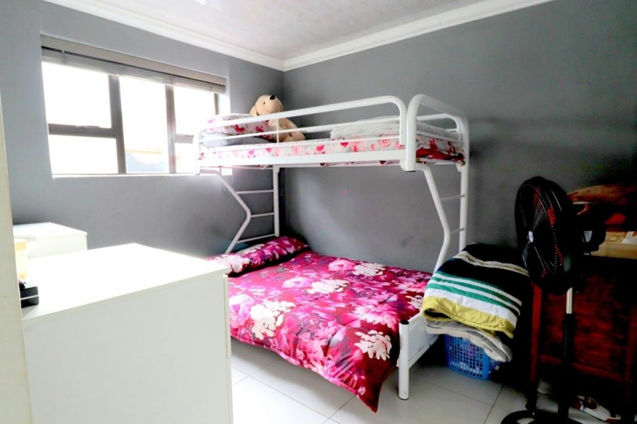 3 Bedroom Property for Sale in Woodlands Western Cape